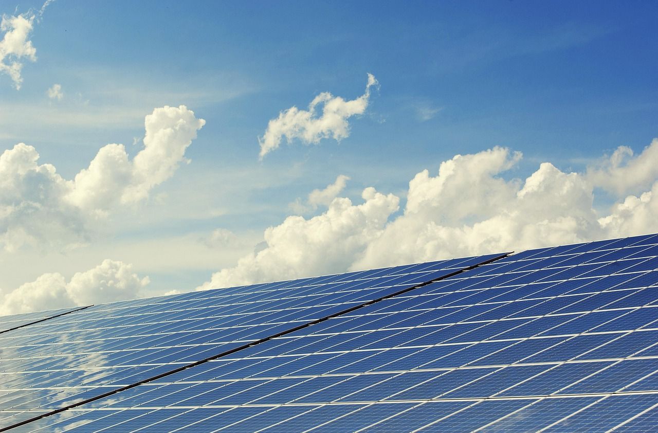 découvrez le potentiel illimité de l'énergie renouvelable offshore, une solution innovante et durable pour répondre aux défis énergétiques de demain. apprenez comment les technologies maritimes transforment la production d'énergie tout en préservant notre planète.