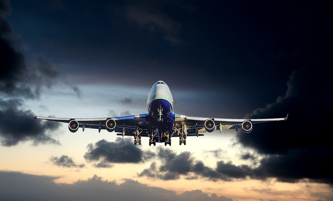 Climat : The Shift Project exhorte les instances du football et du rugby à diminuer leur reliance sur l’avion