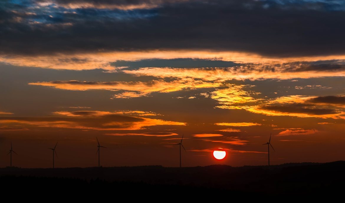 découvrez l'énergie renouvelable, une solution durable pour un avenir énergétique responsable. explorez les différentes sources telles que le solaire, l'éolien et l'hydraulique, et apprenez comment elles contribuent à la protection de notre planète tout en répondant à nos besoins énergétiques croissants.