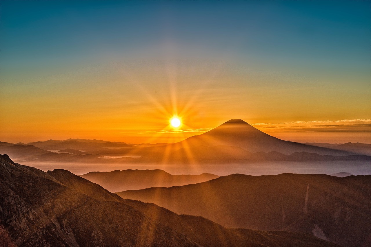 découvrez la beauté époustouflante des paysages naturels, où la majesté de la terre rencontre la sérénité de la nature. explorez des panoramas à couper le souffle, des forêts luxuriantes aux montagnes imposantes, et laissez-vous inspirer par la richesse de la biodiversité qui nous entoure.
