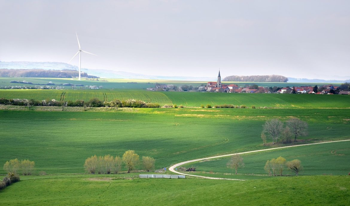 découvrez le développement durable, un modèle qui vise à répondre aux besoins du présent sans compromettre ceux des générations futures, en alliant progrès économique, respect de l’environnement et équité sociale.