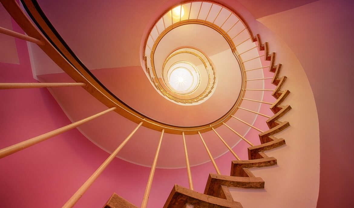 découvrez comment l'économie circulaire favorise un développement durable en optimisant la réutilisation des ressources et en réduisant les déchets.