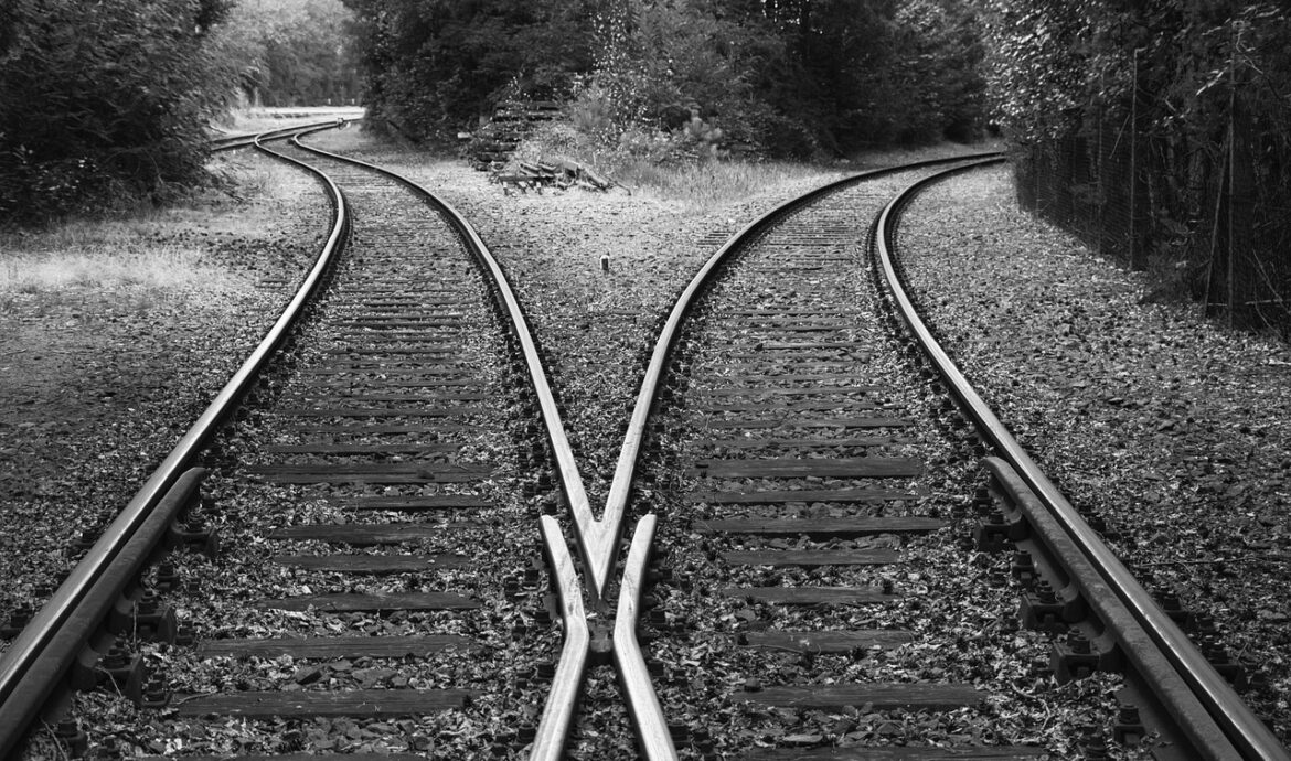 découvrez la ligne ferroviaire montpellier-perpignan, un trajet rapide et confortable reliant le sud de la france, idéal pour vos déplacements professionnels et touristiques.