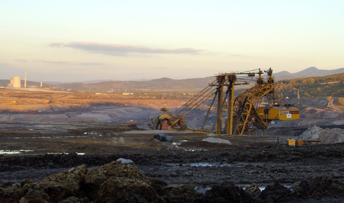 explosion de gaz dans une mine de charbon : causes, conséquences et mesures de sécurité pour prévenir les accidents tragiques.